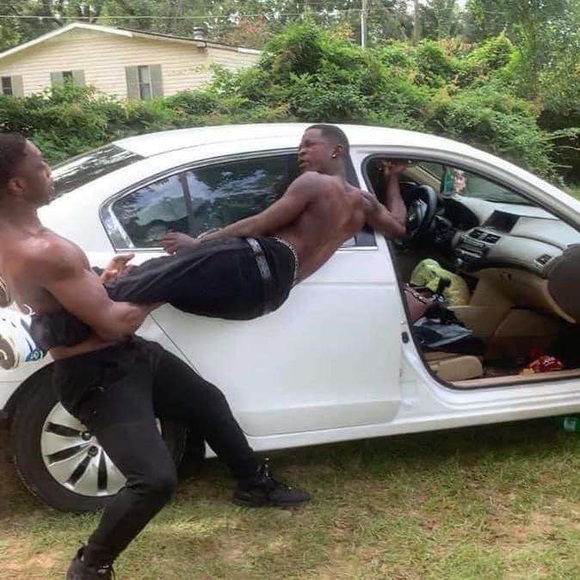 Meet your Posher, Slater - Picture 1 of 1